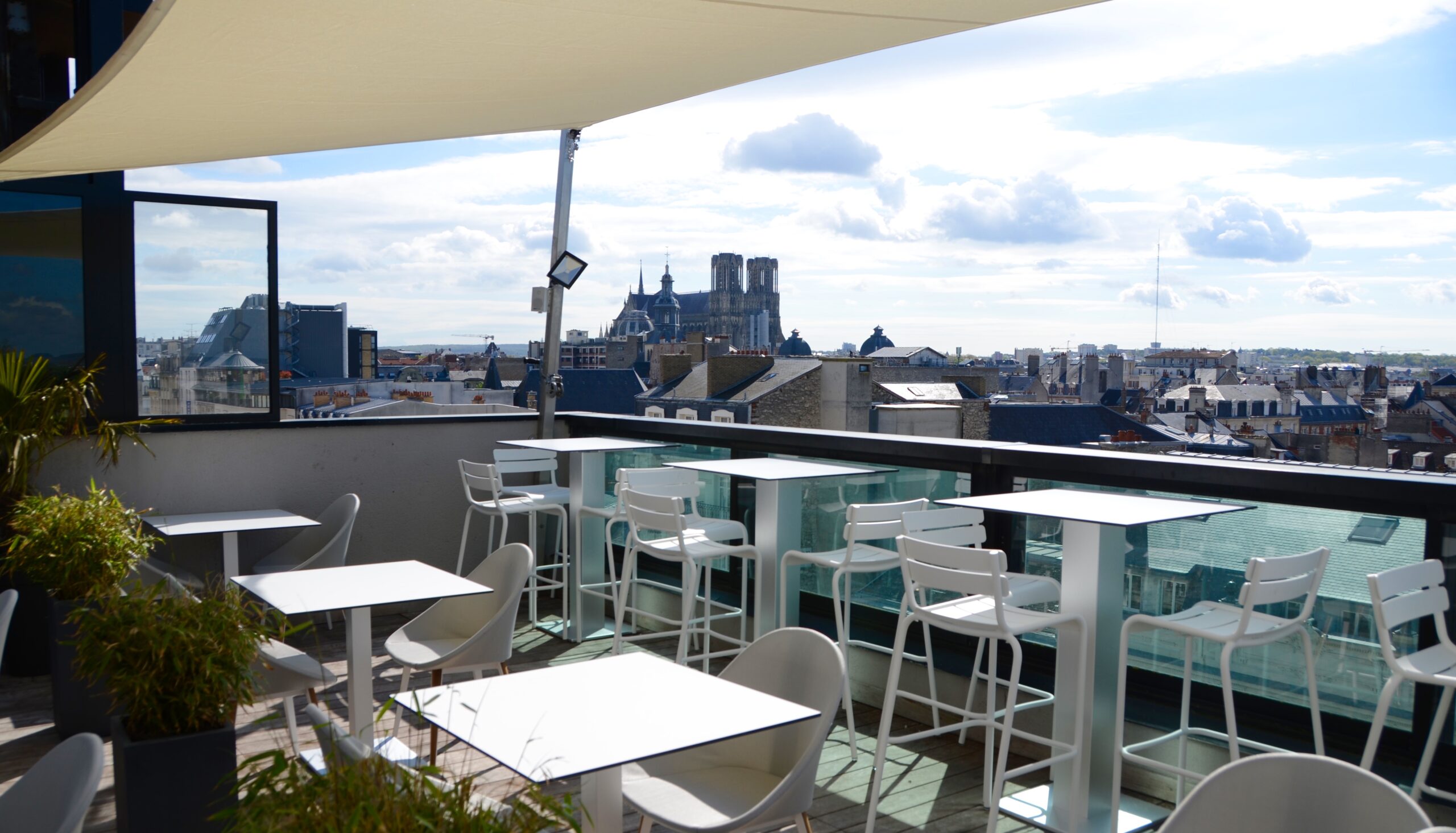TERRASSE 1